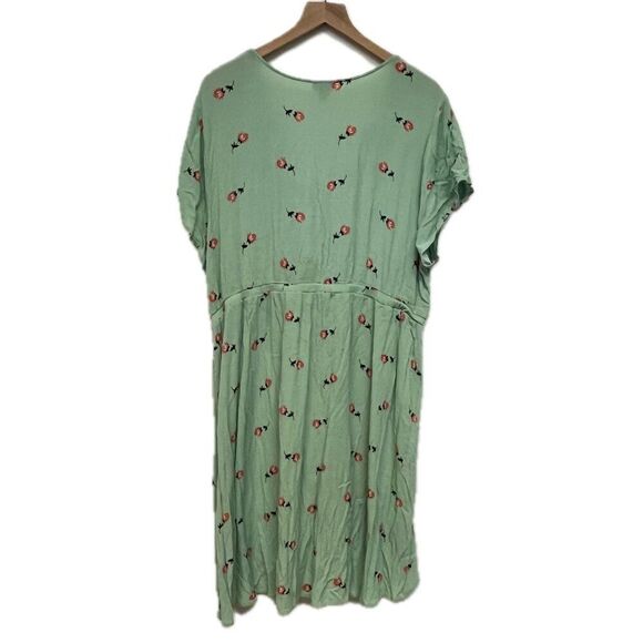 Torrid Green High Low Floral Blouse - Size 4X - Picture 5 of 6